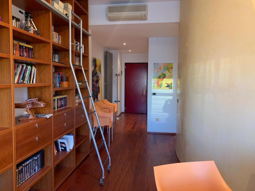 Corso Umberto Venue Apartment Pescara Ngoại thất bức ảnh
